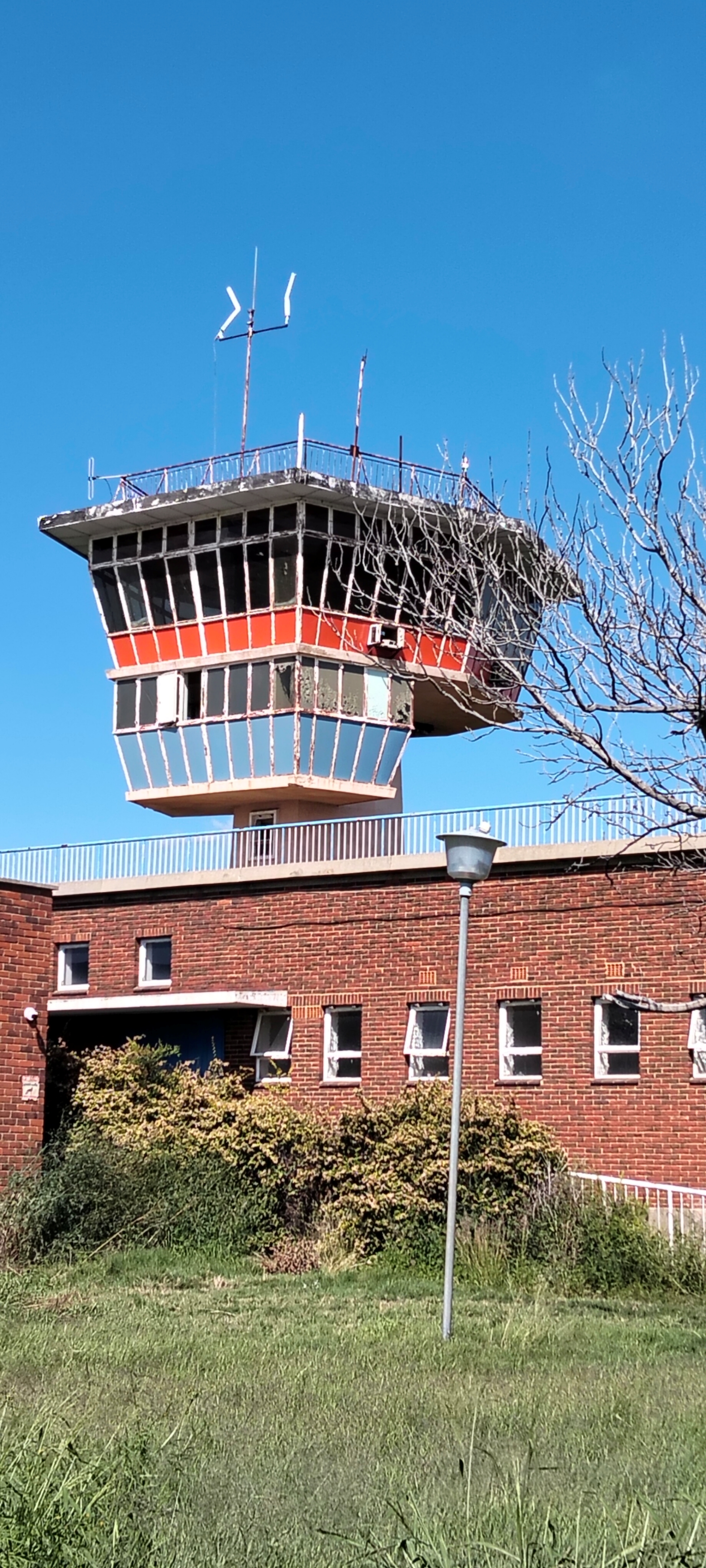 Nothing has yet happended at the welkom Airport despite the site having been handed to Sébastien Investments Logistique eight weeks ago.