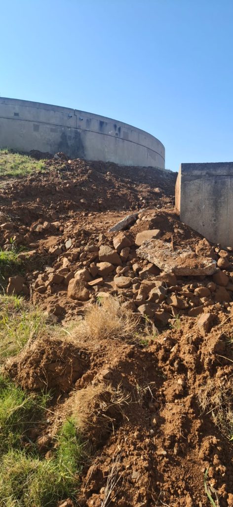 Hennenman and Phomolong residents face chronic water restrictions for over 18 months due to mismanagement, leaks, and municipal debt.