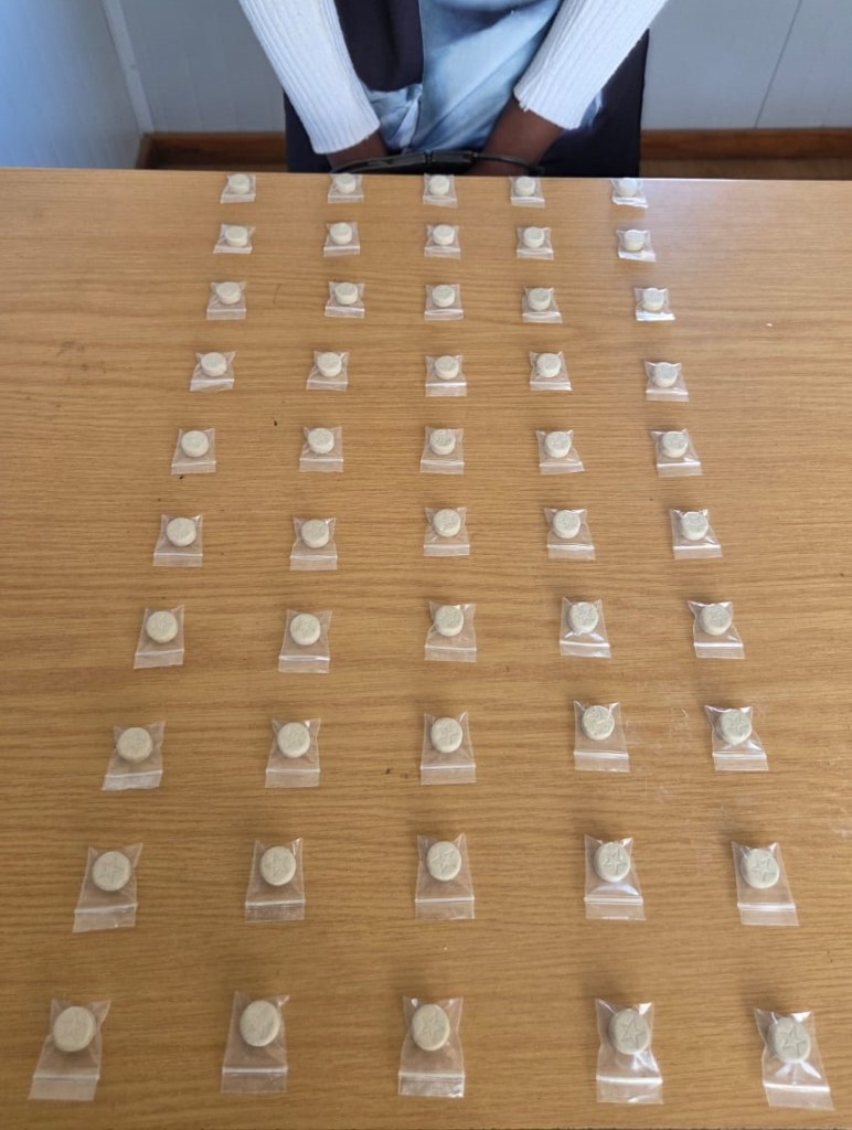 The police confiscated 50 Mandrax tablets with an estimated valie of R3 000 fro a woman who had smuggled them into the Odendaalsrus Court.  Photo: SAPS