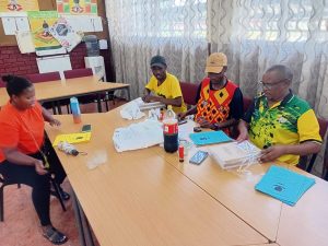 Lend learners a helping hand