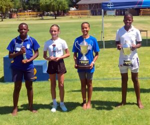 Wys spoed en krag op atletiekbaan