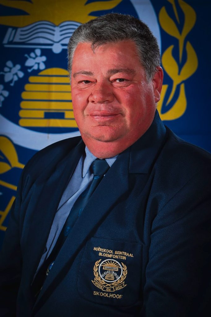 Charles Liversage, direkteur van finansies