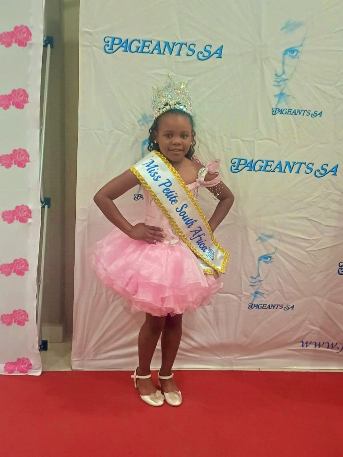 Lesedi Khatoane (7) has won the titles of Miss Petite South Africa