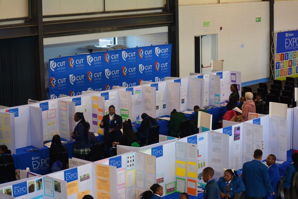 The Esko Expo Welkom Regional Science fair featured 129 Projects which were presented by 157 learners.