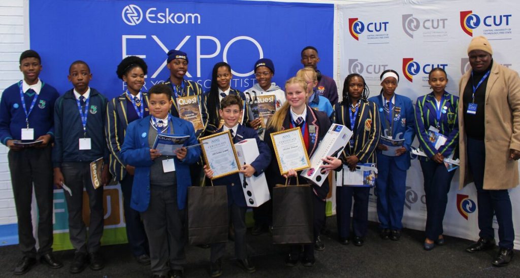 Fourteen learners were the recipoents of the Matheliso Science Institute Awards.