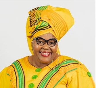 Minister Majodina faces backlash after vulgar outburst at Kouga community meeting