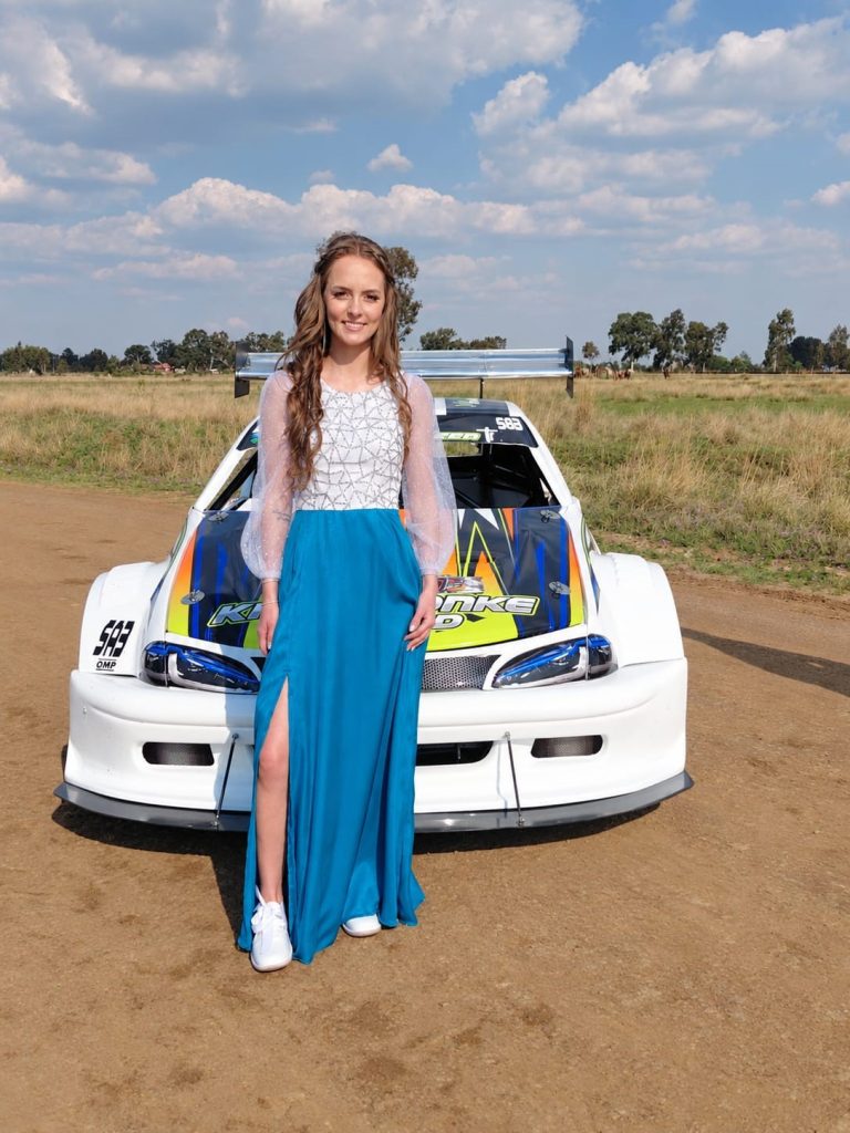 Desiré Prinsloo,  'n matriekleerling van die Hoërskool Oosterlig. 