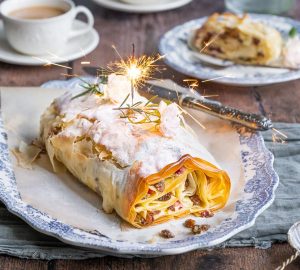 Easy elegance | Raisin, apple and pomegranate strudel for a sweet summer