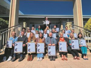 Ontvang erkenning vir pligsgetroue toewyding aan leerlinge