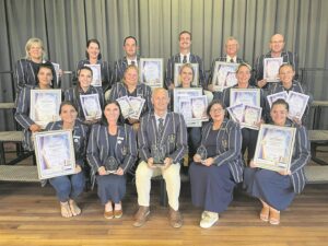 Vier akademiese prestasies uit die boonste rakke