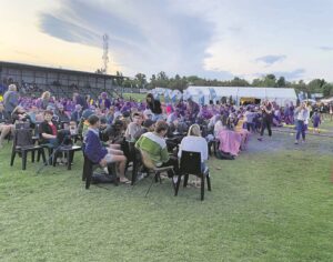 Verlustig hulle in Kroonstad se feesgees