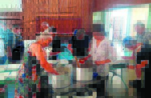 Handevat-projek verdryf honger