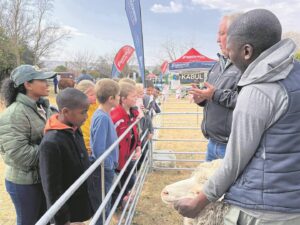 Skool wil wys landbou is lekker