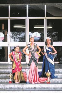 Wear tiaras with elegance