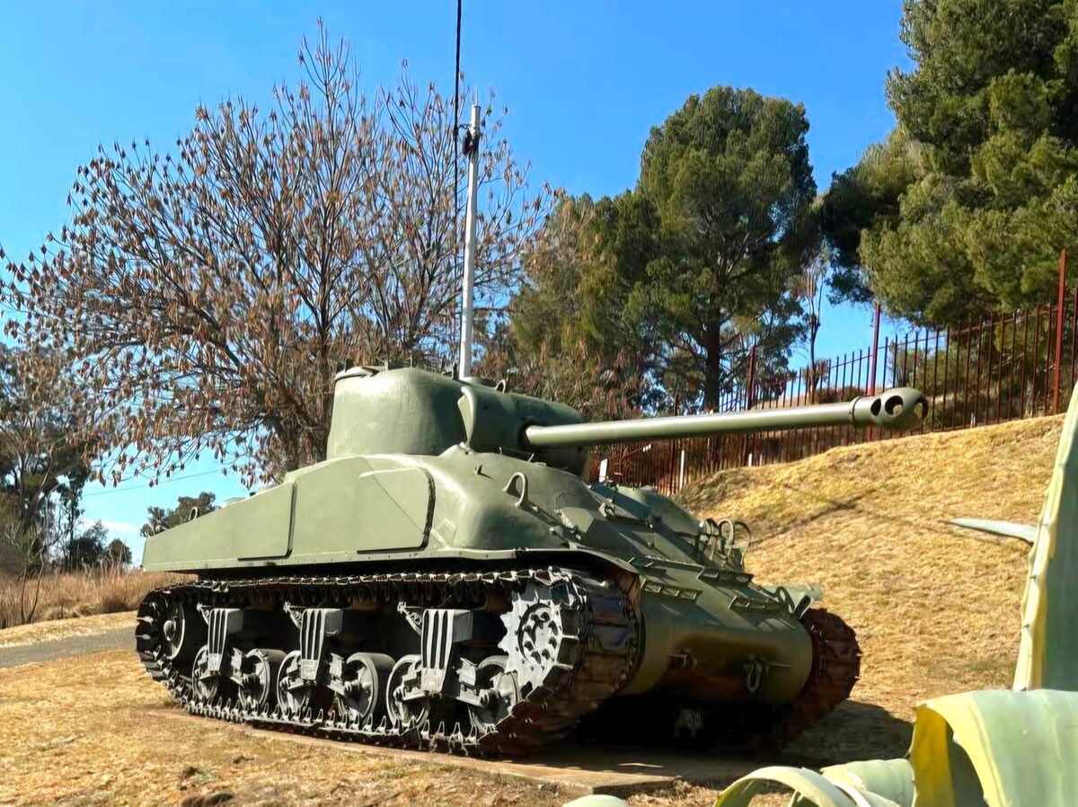 Shared vision lightens heavy load