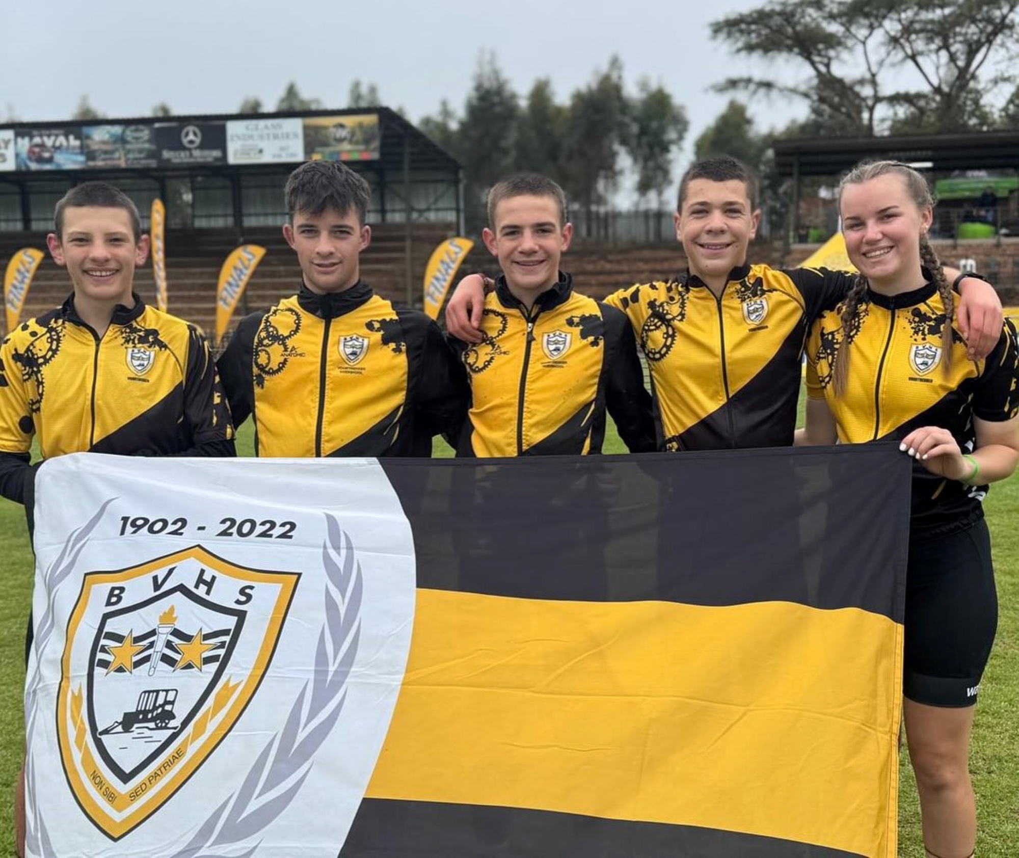 Fietsryers van die Hoërskool Voortrekker.