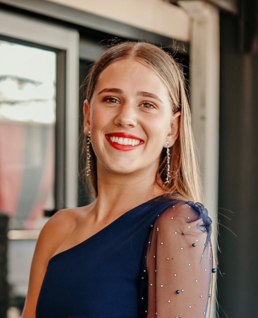 Amy Kotze van die Hoërskool Witteberg in Bethlehem se topmatrikulant vir 2025.