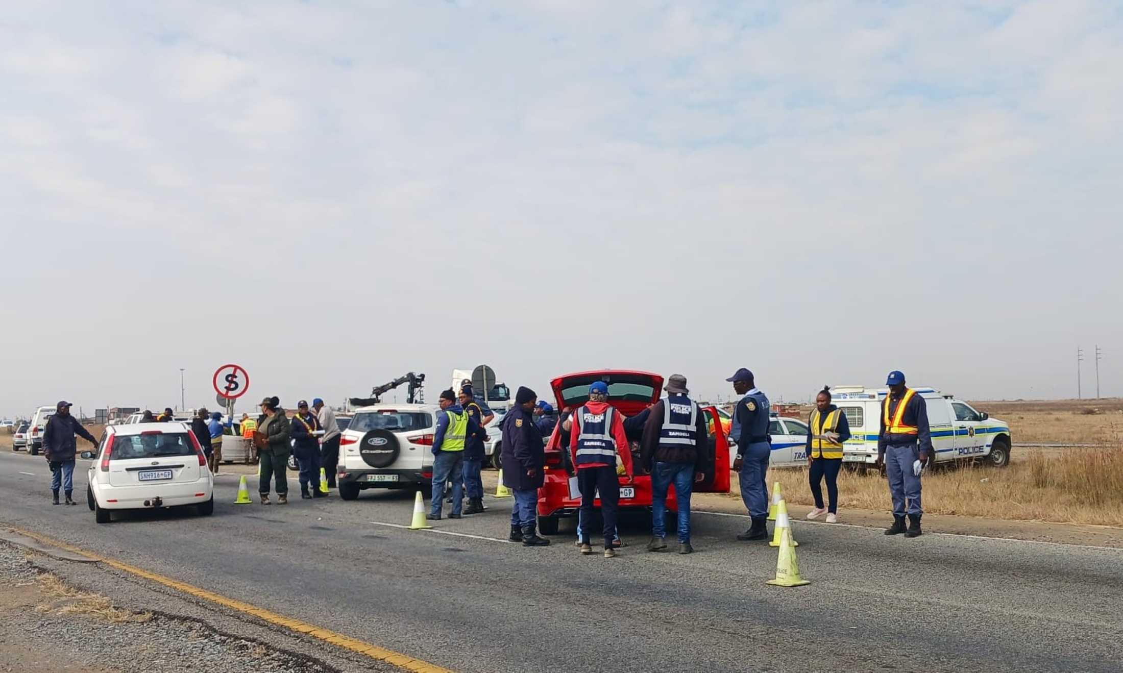 Law enforcement officers and community partners conduct vehicle searches and compliance inspections during Operation Shanela II in Zamdela. The operation formed part of an intensified effort to combat crime, recover stolen property, enforce traffic laws and curb the illegal trade in scrap metal and second-hand goods, which remains a growing concern across the country.