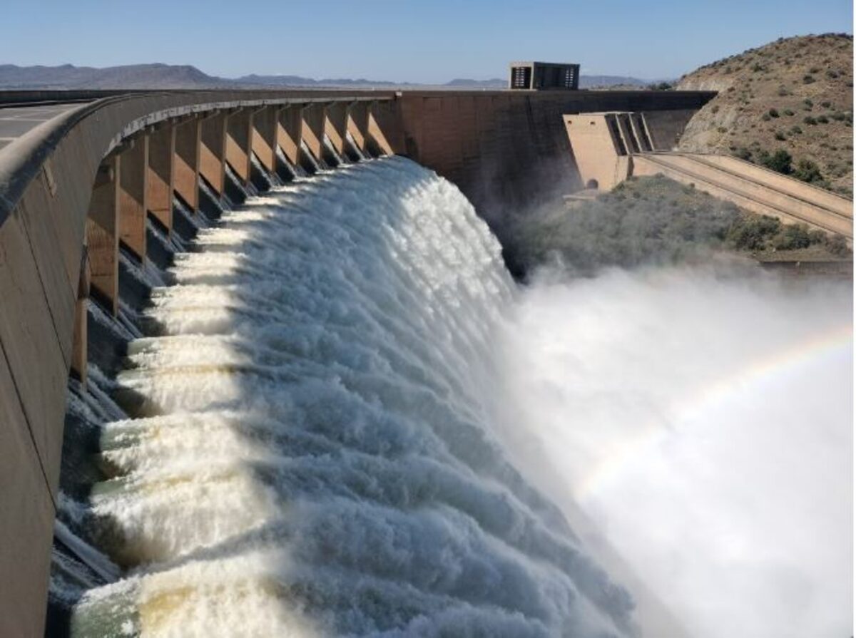The giant Gariep Dam overflowing after recent good rainfall in the region.