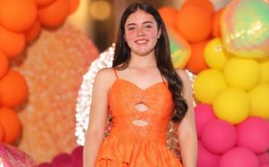 Tiener (13) van Upington bekroon met hoogste titel van skoonheidswedstryd
