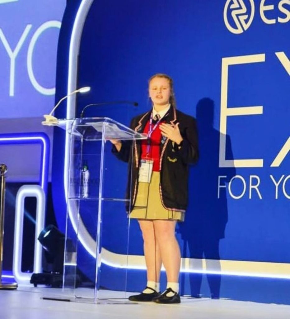 Helené Fourie, 'n Gr. 12 leerder aan die Hoërskool Trio in Kroonstad.