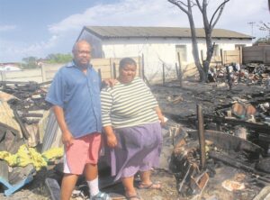 Vyf gesinne dakloos na wendyhuise brand