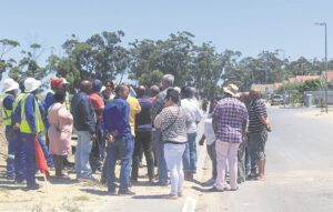 Plaaslike inwoners kry glad nie voordeel