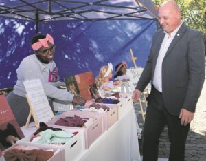 Run a stall at market
