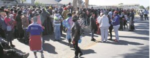 ‘Ons wil net ons geld hê, dis al . . .’