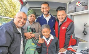 Kaapse radiostasie besoek Atlantis