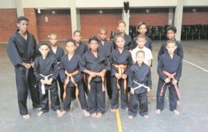 Kannetjies wys hul staal