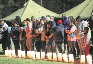 Kansa Relay for Life trek honderde