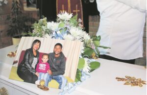 Hofsake: beskuldigdes wag vir hul lot