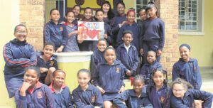 Klas samel geld in vir diere
