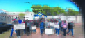 Vry op R2 000-borgtog