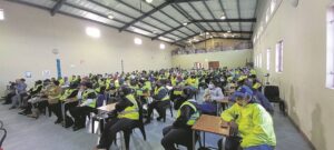 Twee raadslede sit beste voetjie voor vir veiligheid
