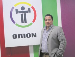 ‘The Fixer’ neem Orion oor