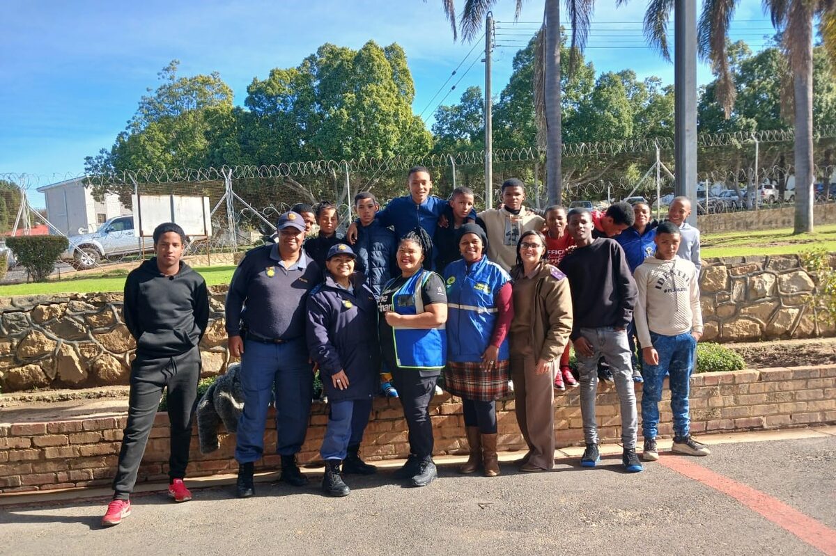 Tieners by Atlantis-tronk gewys dis g’n ‘lekker vakansie’