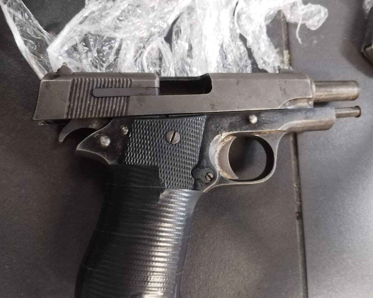 Atlantis-polisie kry vuurwapens met hulp van publiek