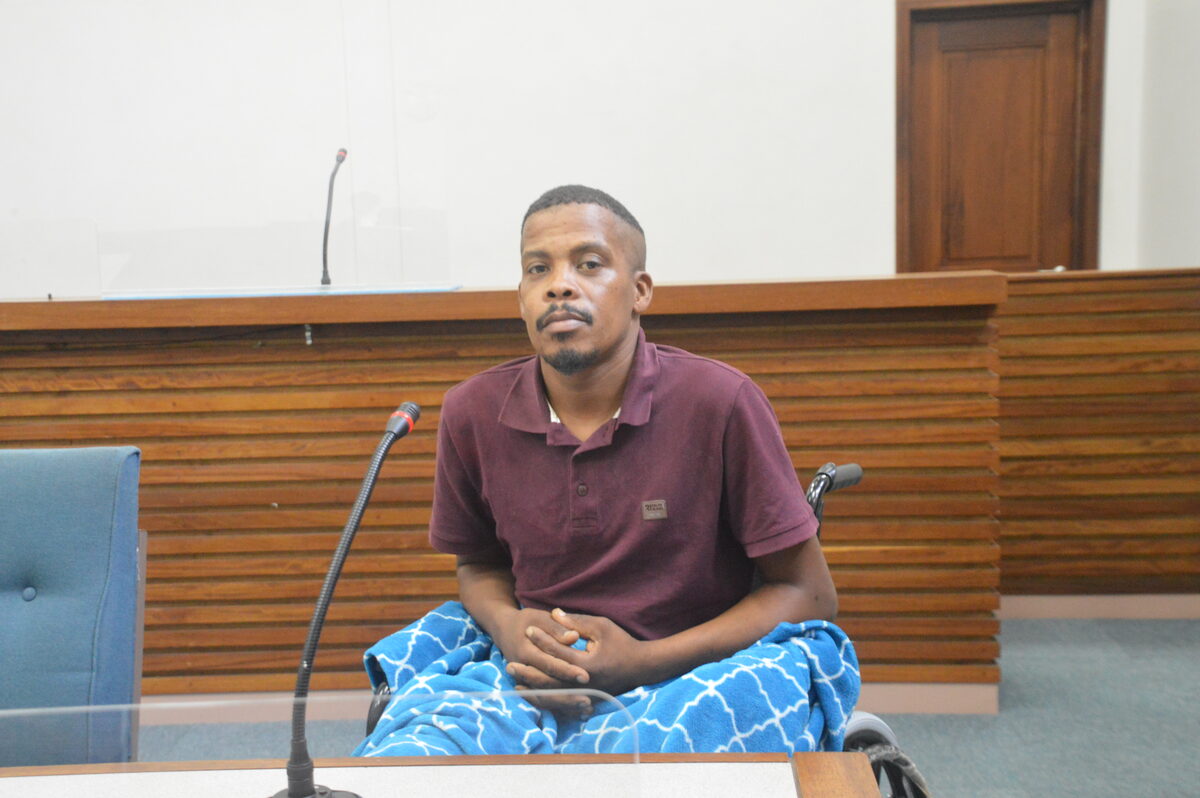 Tabasher moeg vir prokureur