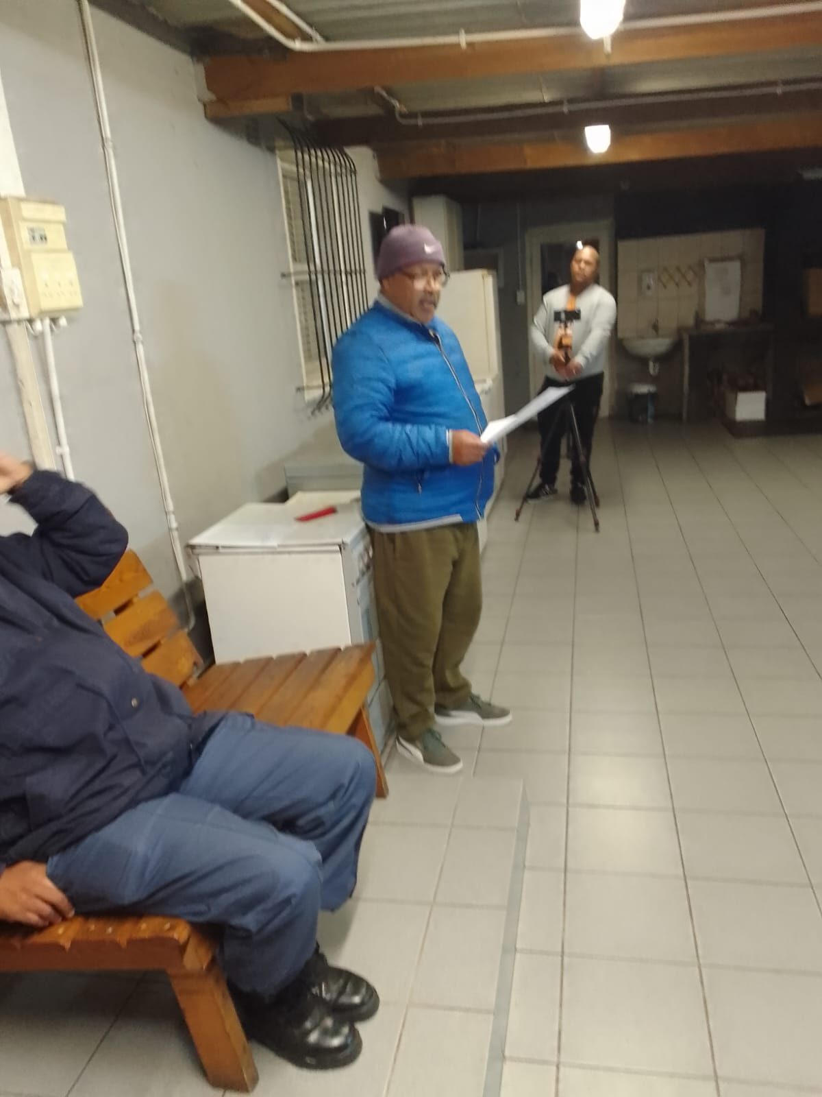 Ashley Poole, 'n gemeenskapleier, het bevestig hulle weet nou wie die skurke is wat inwoners van Beacon-Hill treiter.