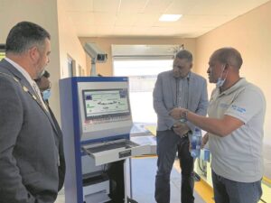 Mayor re-opens vehicle testing station in Langebaan
