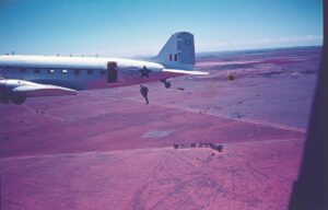 Herdenk ‘Parabats’ se geskiedenis en werk in Afrika