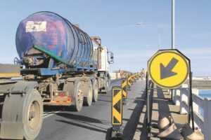 Velddrif-brug versterk oor verkeer