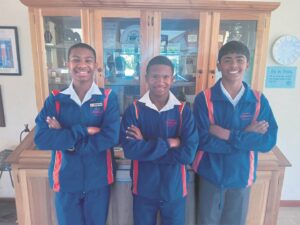 Drie van Laerskool Saldanha speel Boland-kleure los