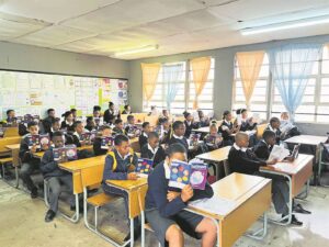 Dag van hardop lees by Laerskool Panorama