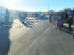 Talle beseer nadat bakkie omslaan