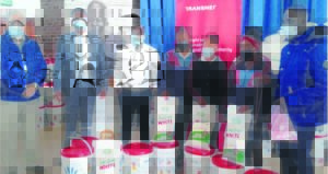 Food parcels and hotdogs donated to learners