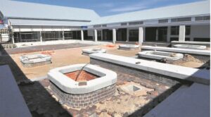 Werk aan Hoërskool Louwville vorder fluks