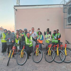 Buurtwagte is gereed vir aksie met flitse en fietse